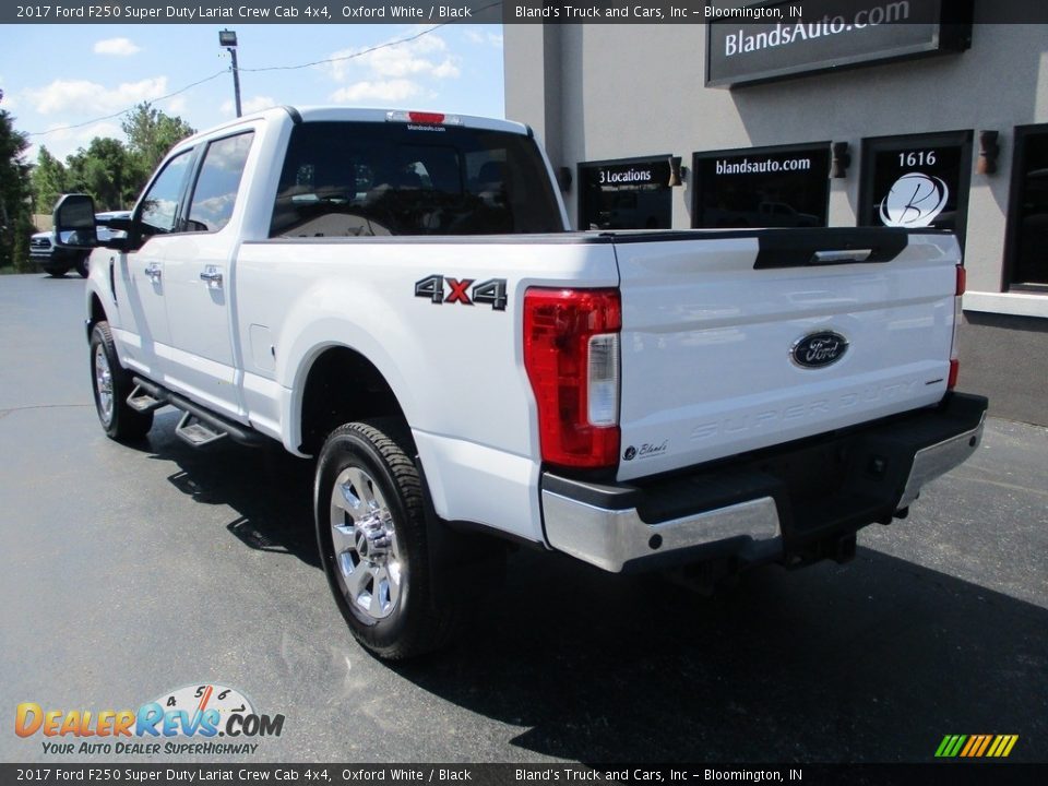 2017 Ford F250 Super Duty Lariat Crew Cab 4x4 Oxford White / Black Photo #3