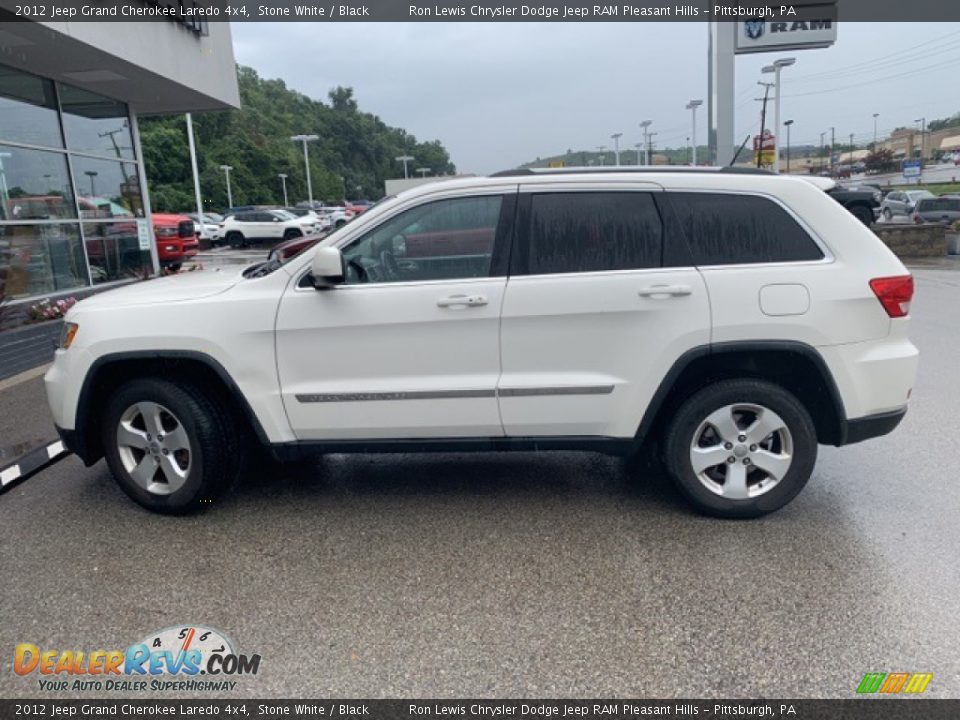 2012 Jeep Grand Cherokee Laredo 4x4 Stone White / Black Photo #2