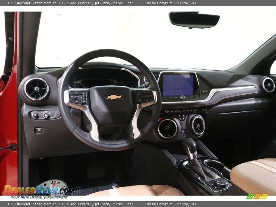 Dashboard of 2019 Chevrolet Blazer Premier Photo #6