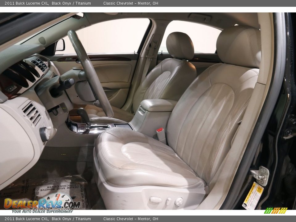 2011 Buick Lucerne CXL Black Onyx / Titanium Photo #5