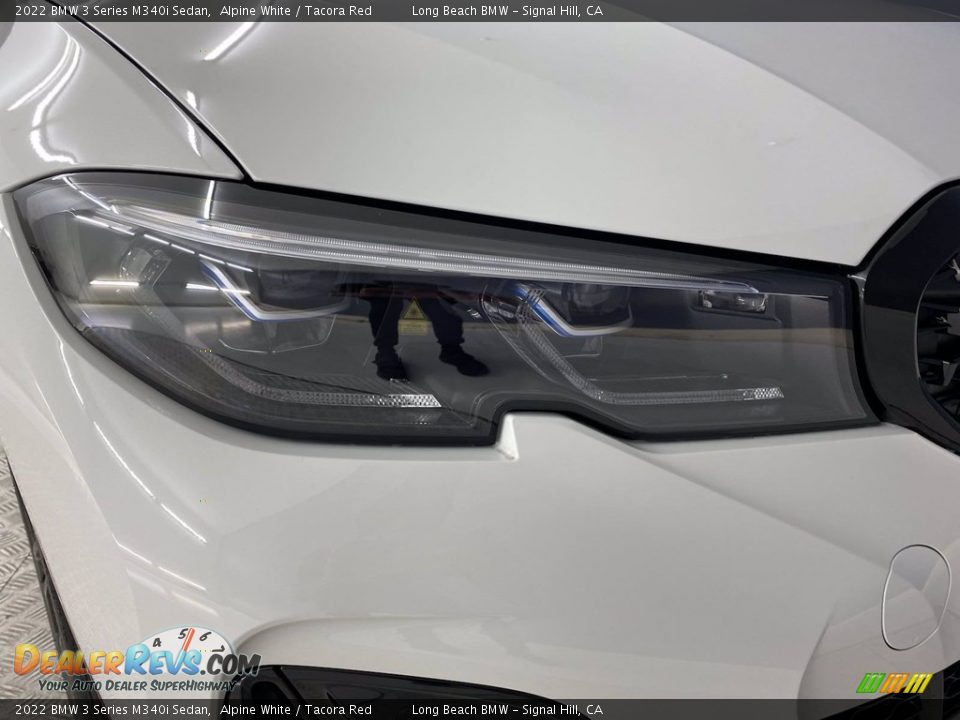 2022 BMW 3 Series M340i Sedan Alpine White / Tacora Red Photo #4
