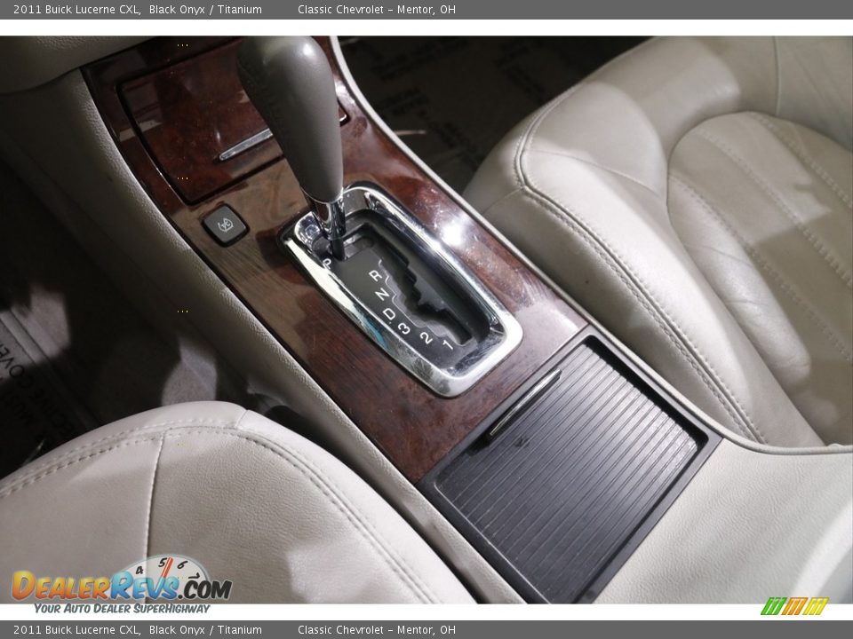 2011 Buick Lucerne CXL Black Onyx / Titanium Photo #10