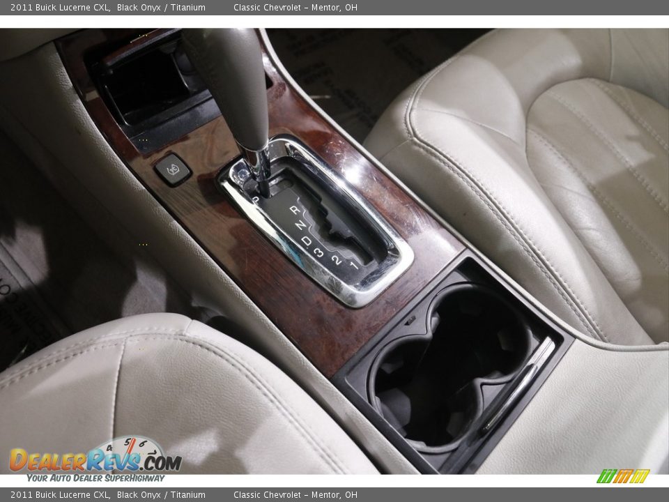 2011 Buick Lucerne CXL Black Onyx / Titanium Photo #11