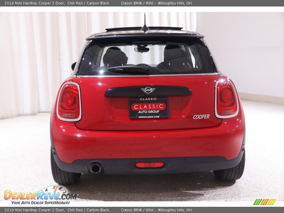 2019 Mini Hardtop Cooper 2 Door Chili Red / Carbon Black Photo #16