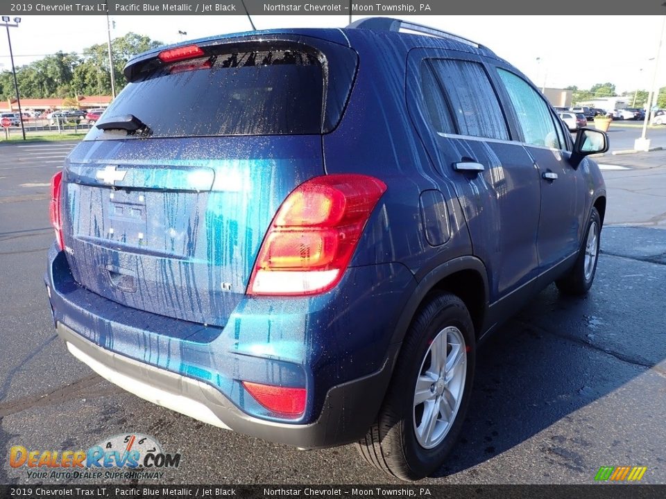 2019 Chevrolet Trax LT Pacific Blue Metallic / Jet Black Photo #8