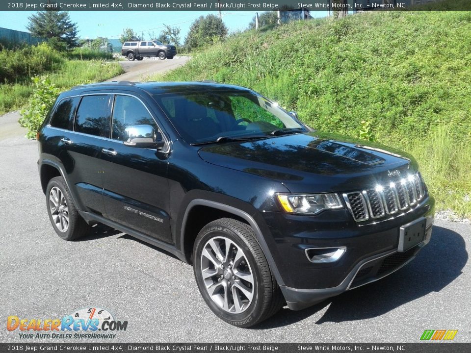 2018 Jeep Grand Cherokee Limited 4x4 Diamond Black Crystal Pearl / Black/Light Frost Beige Photo #4