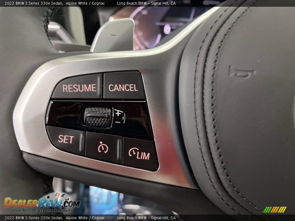2022 BMW 3 Series 330e Sedan Steering Wheel Photo #15