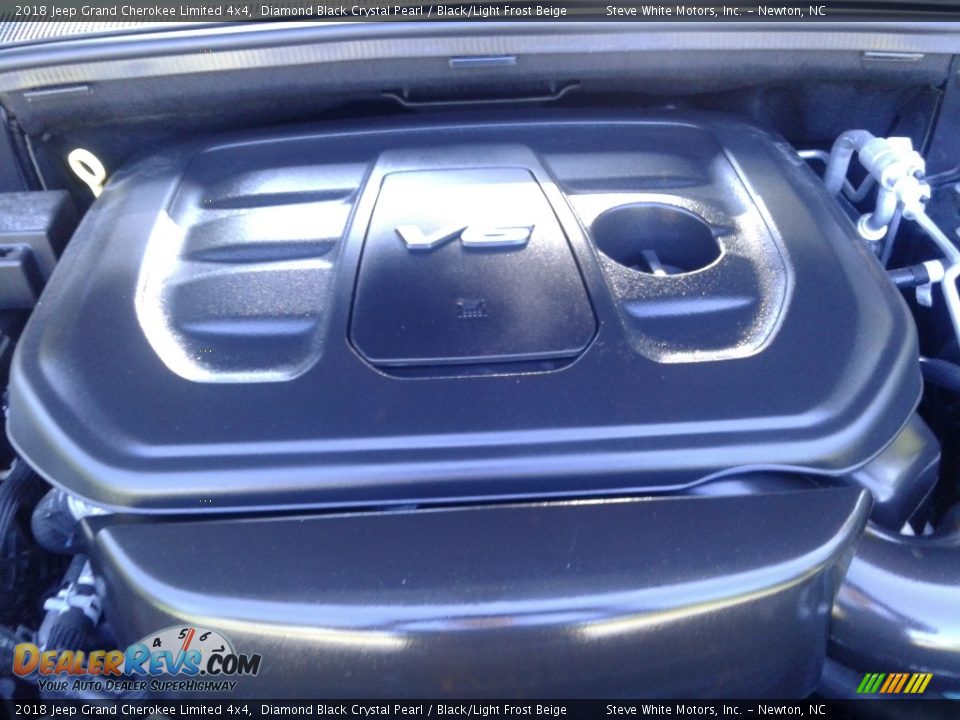 2018 Jeep Grand Cherokee Limited 4x4 Diamond Black Crystal Pearl / Black/Light Frost Beige Photo #9