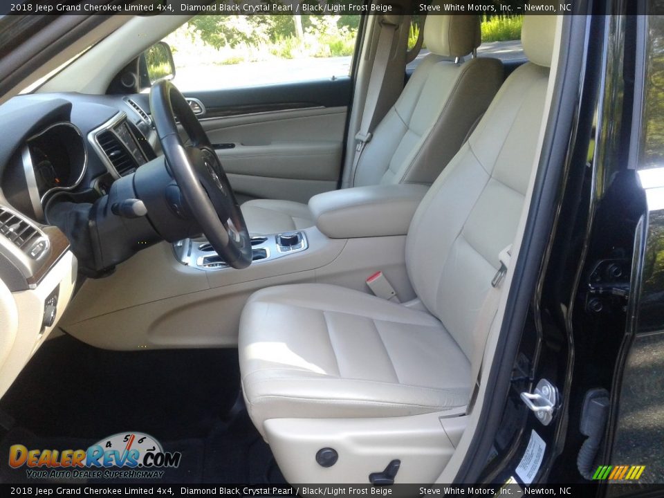 2018 Jeep Grand Cherokee Limited 4x4 Diamond Black Crystal Pearl / Black/Light Frost Beige Photo #10