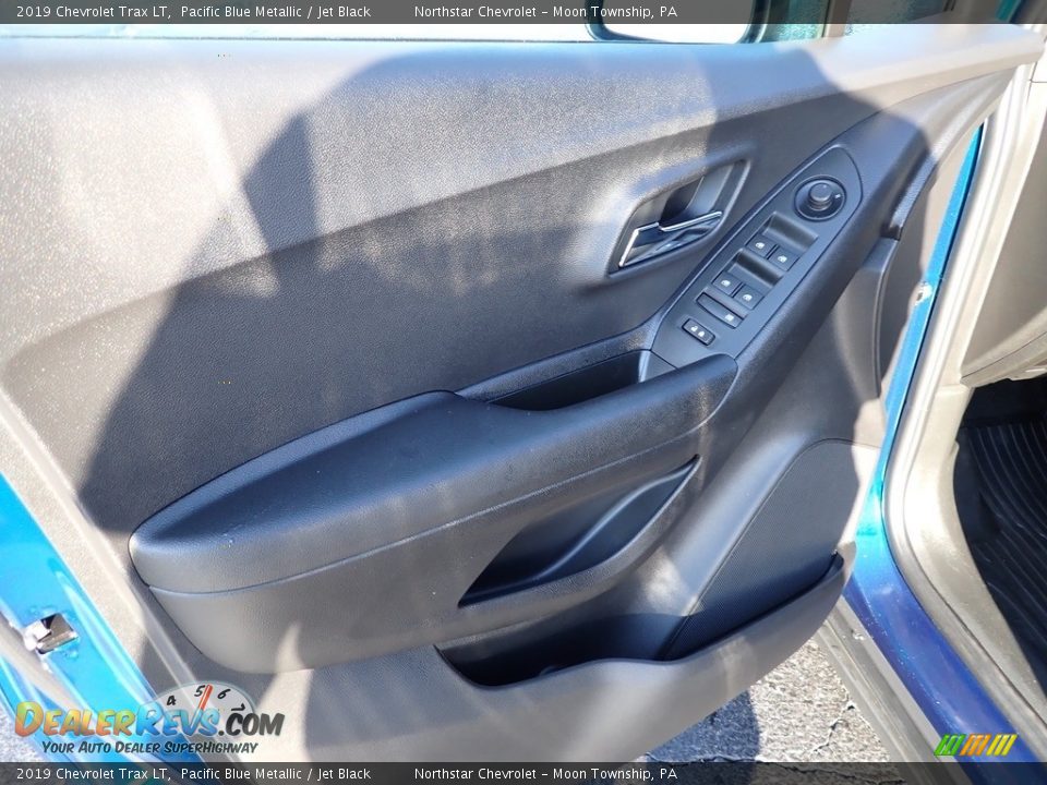 2019 Chevrolet Trax LT Pacific Blue Metallic / Jet Black Photo #22