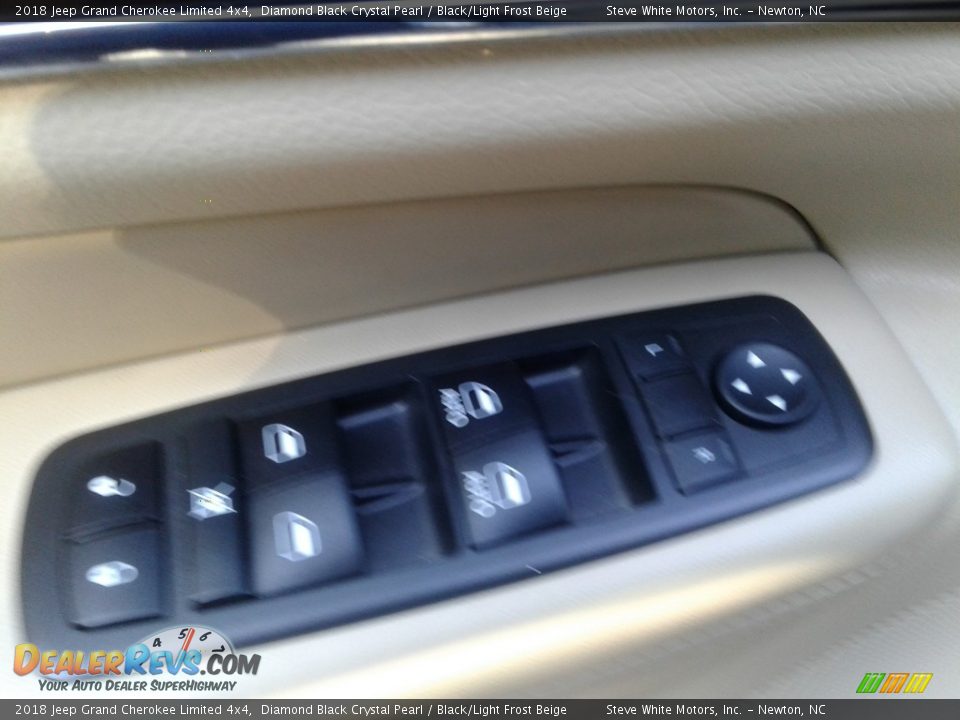 2018 Jeep Grand Cherokee Limited 4x4 Diamond Black Crystal Pearl / Black/Light Frost Beige Photo #11