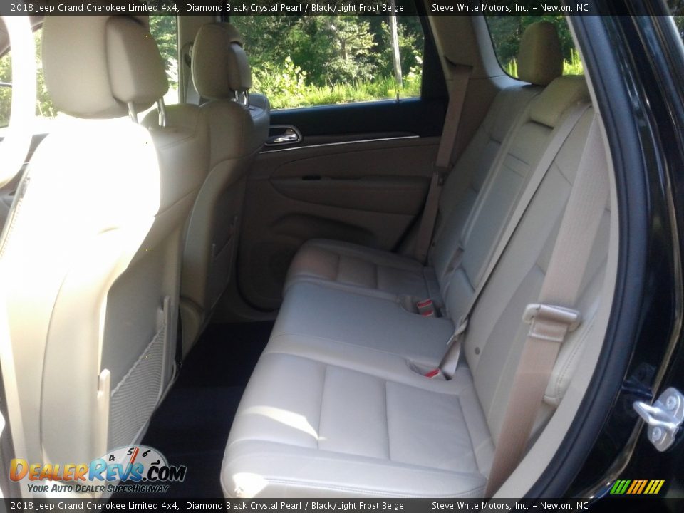 2018 Jeep Grand Cherokee Limited 4x4 Diamond Black Crystal Pearl / Black/Light Frost Beige Photo #14