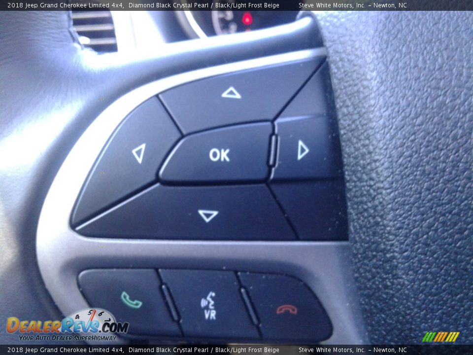 2018 Jeep Grand Cherokee Limited 4x4 Diamond Black Crystal Pearl / Black/Light Frost Beige Photo #21