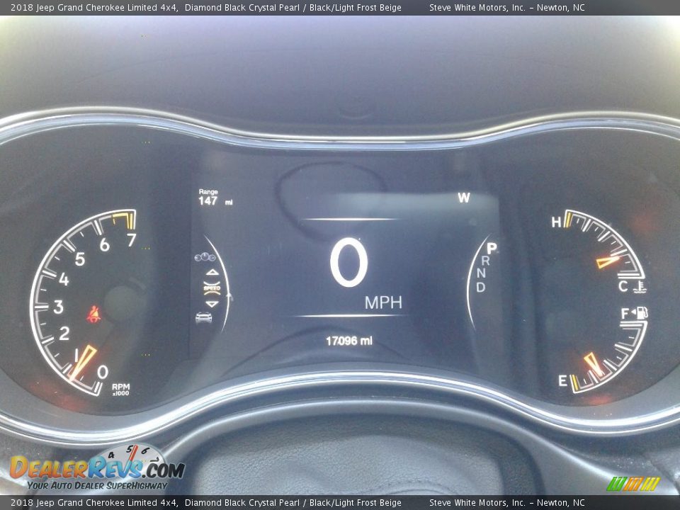 2018 Jeep Grand Cherokee Limited 4x4 Diamond Black Crystal Pearl / Black/Light Frost Beige Photo #23