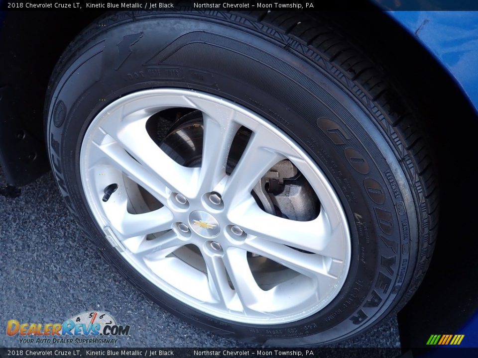 2018 Chevrolet Cruze LT Kinetic Blue Metallic / Jet Black Photo #13