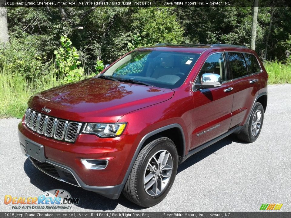2018 Jeep Grand Cherokee Limited 4x4 Velvet Red Pearl / Black/Light Frost Beige Photo #2
