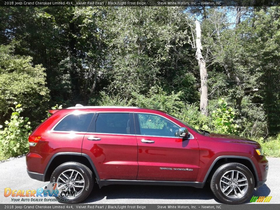 2018 Jeep Grand Cherokee Limited 4x4 Velvet Red Pearl / Black/Light Frost Beige Photo #5