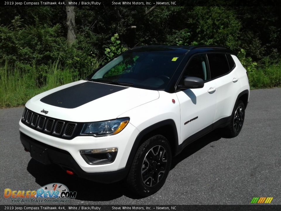 2019 Jeep Compass Trailhawk 4x4 White / Black/Ruby Photo #2