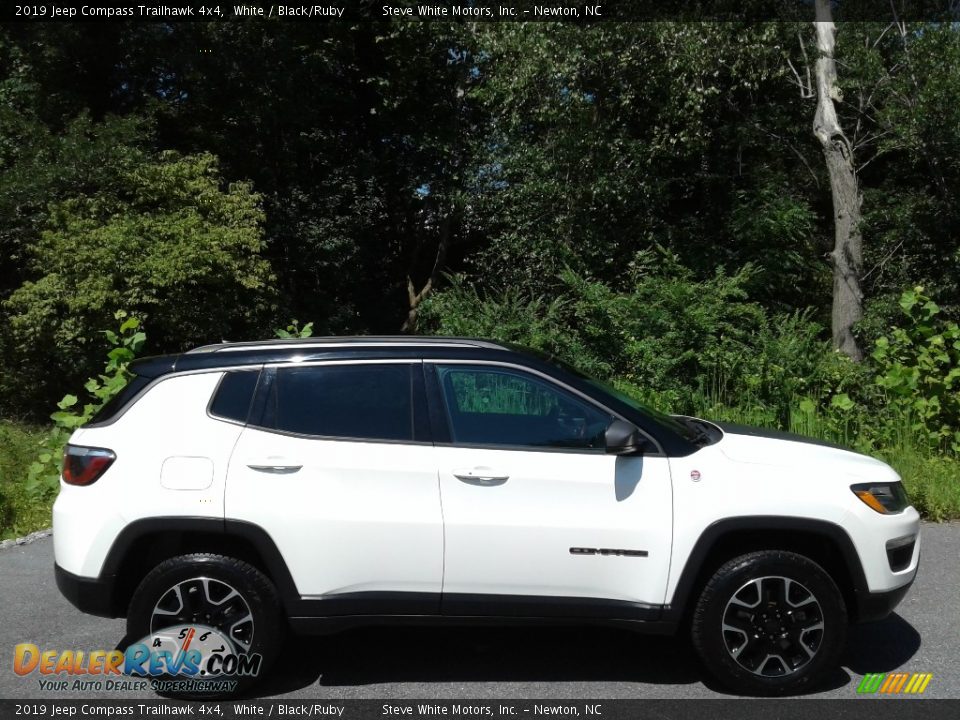 2019 Jeep Compass Trailhawk 4x4 White / Black/Ruby Photo #5