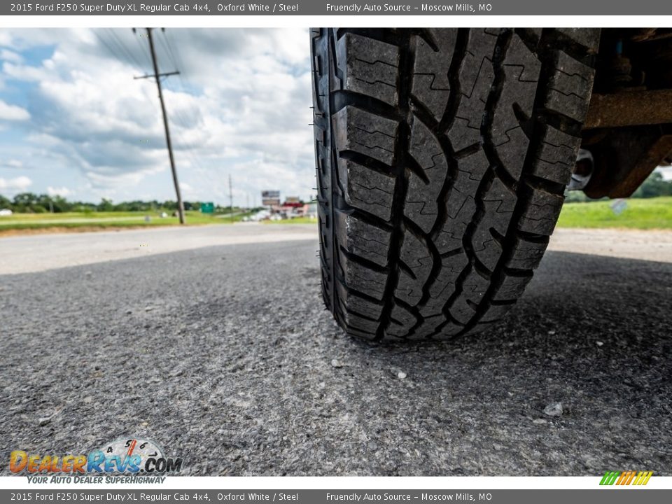 2015 Ford F250 Super Duty XL Regular Cab 4x4 Oxford White / Steel Photo #11