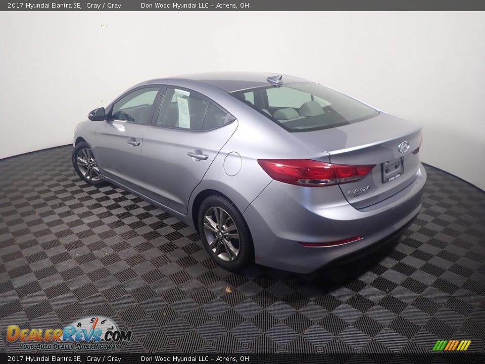 2017 Hyundai Elantra SE Gray / Gray Photo #12