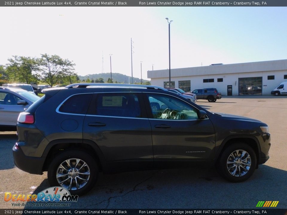 2021 Jeep Cherokee Latitude Lux 4x4 Granite Crystal Metallic / Black Photo #4