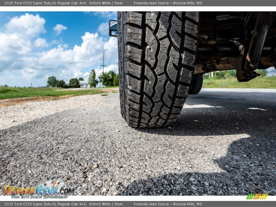 2015 Ford F250 Super Duty XL Regular Cab 4x4 Oxford White / Steel Photo #15