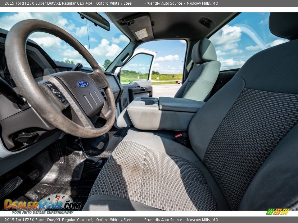 2015 Ford F250 Super Duty XL Regular Cab 4x4 Oxford White / Steel Photo #19