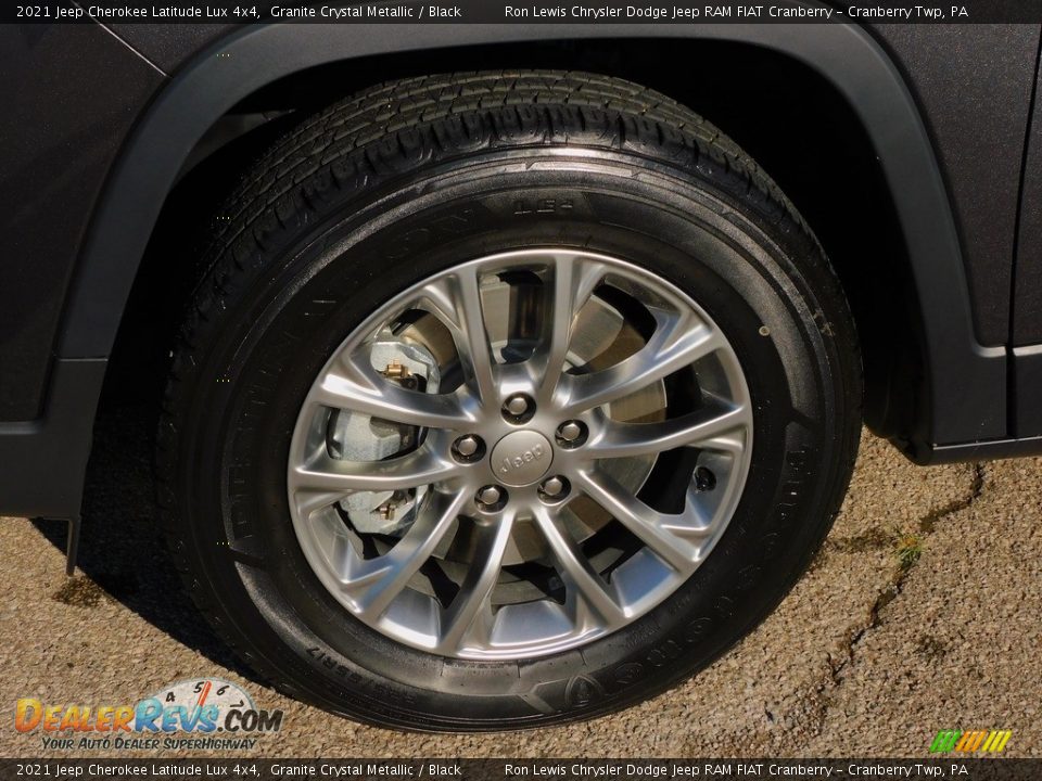 2021 Jeep Cherokee Latitude Lux 4x4 Granite Crystal Metallic / Black Photo #10