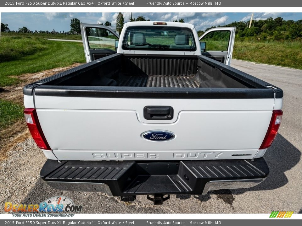 2015 Ford F250 Super Duty XL Regular Cab 4x4 Oxford White / Steel Photo #23