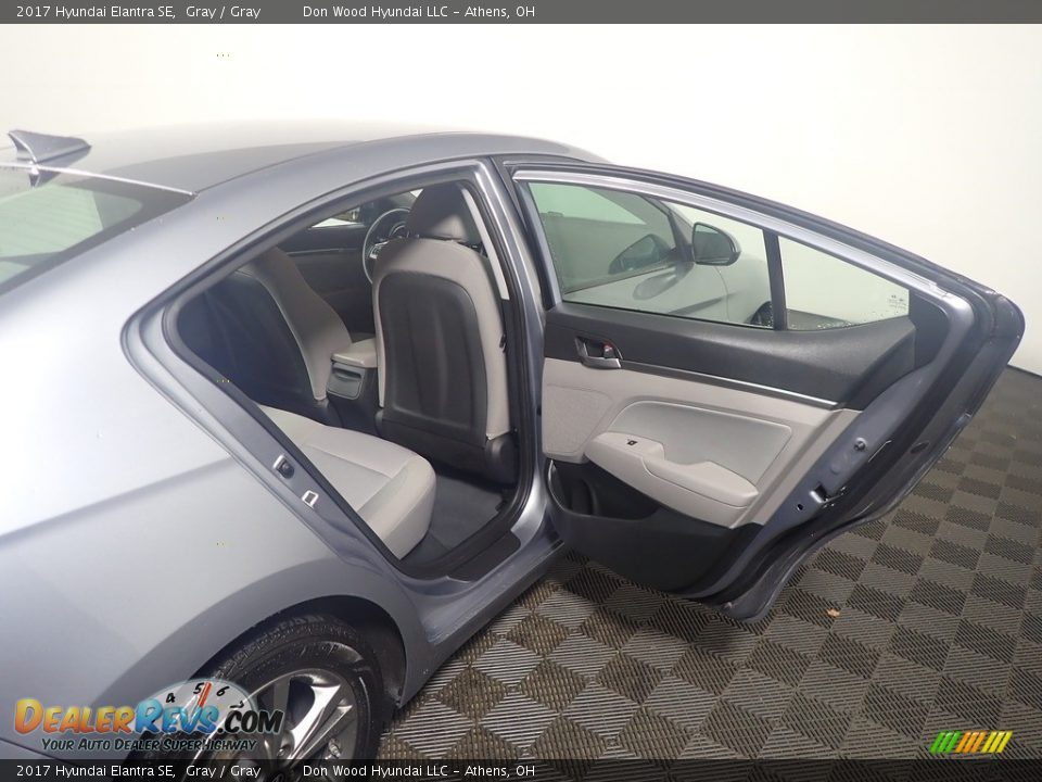 2017 Hyundai Elantra SE Gray / Gray Photo #35