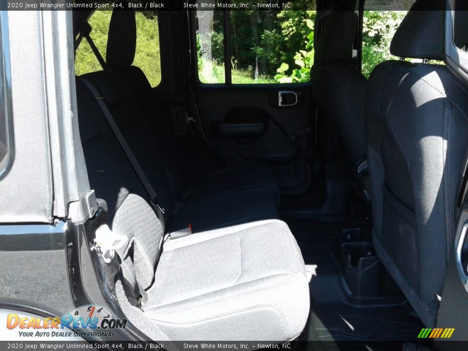 2020 Jeep Wrangler Unlimited Sport 4x4 Black / Black Photo #15