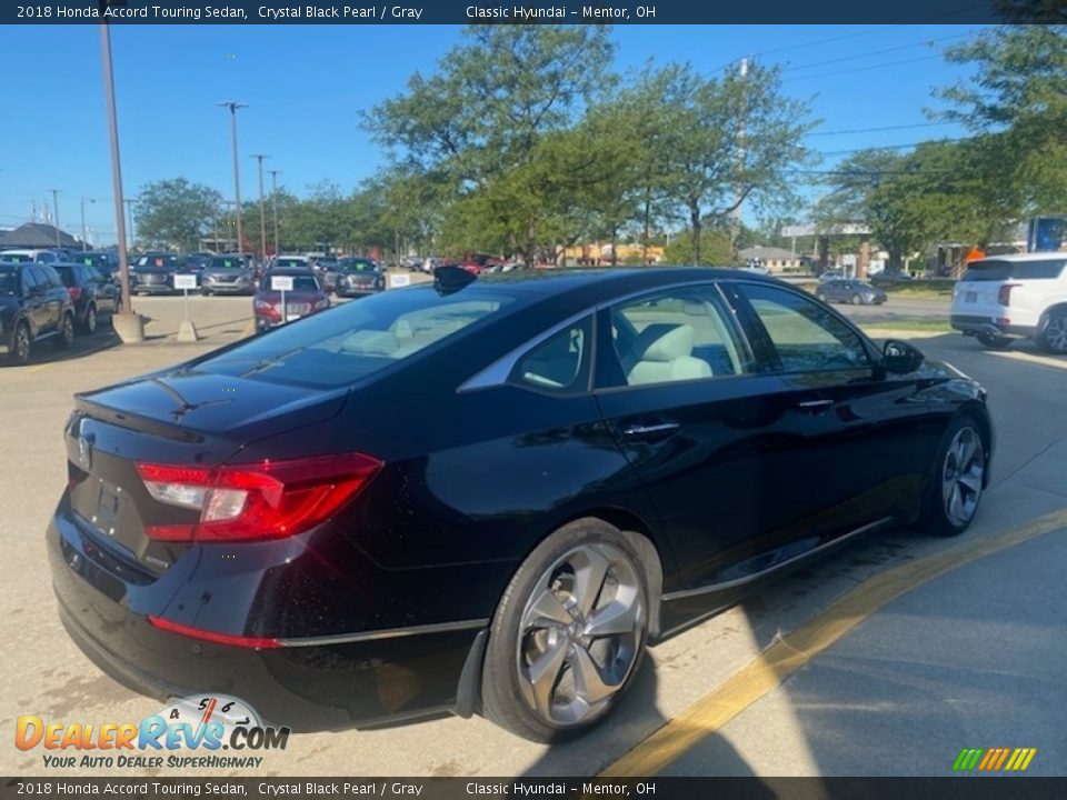 2018 Honda Accord Touring Sedan Crystal Black Pearl / Gray Photo #2