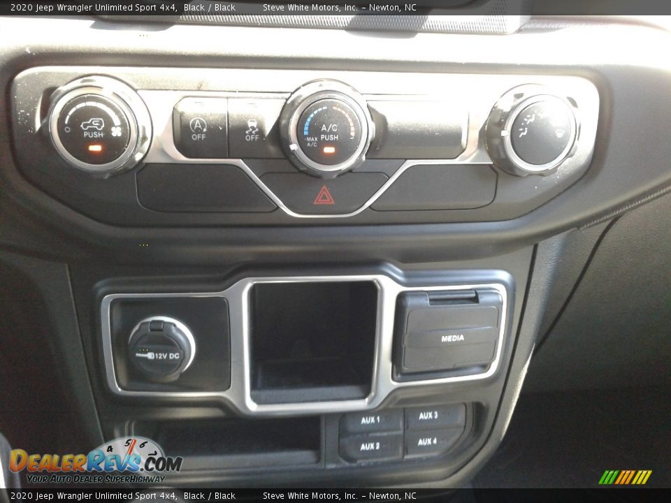 2020 Jeep Wrangler Unlimited Sport 4x4 Black / Black Photo #24