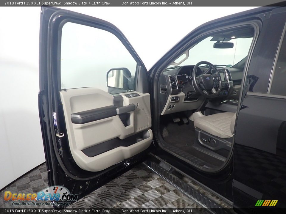 2018 Ford F150 XLT SuperCrew Shadow Black / Earth Gray Photo #21