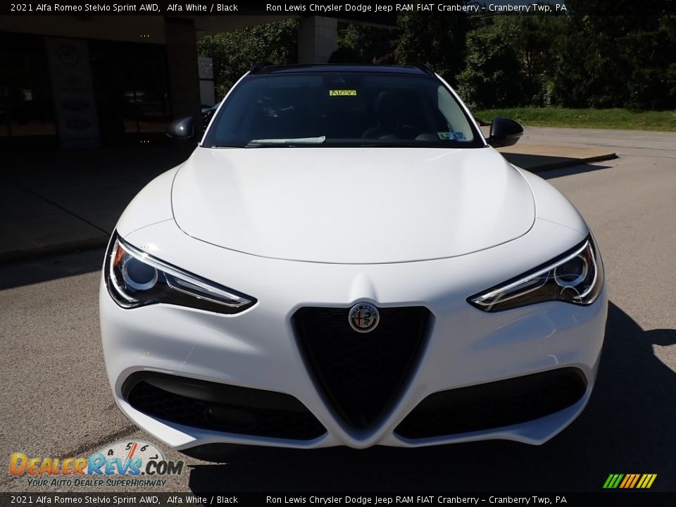 2021 Alfa Romeo Stelvio Sprint AWD Alfa White / Black Photo #2