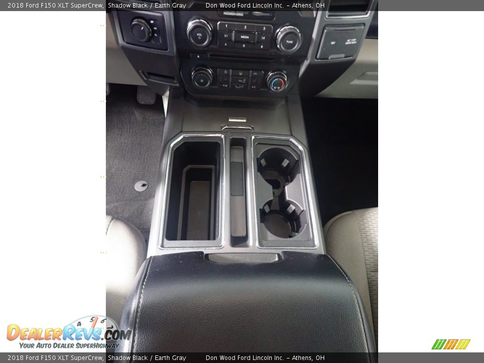 2018 Ford F150 XLT SuperCrew Shadow Black / Earth Gray Photo #34