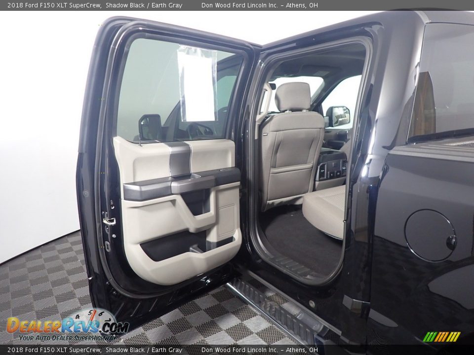 2018 Ford F150 XLT SuperCrew Shadow Black / Earth Gray Photo #36