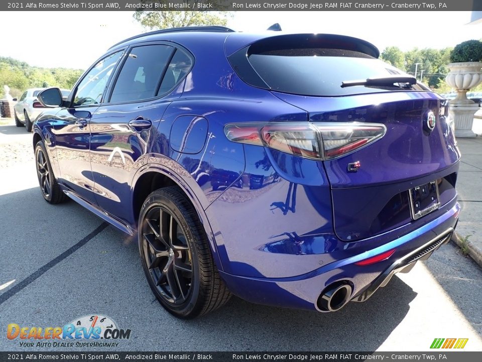 2021 Alfa Romeo Stelvio Ti Sport AWD Anodized Blue Metallic / Black Photo #8