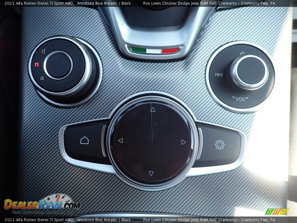 Controls of 2021 Alfa Romeo Stelvio Ti Sport AWD Photo #20