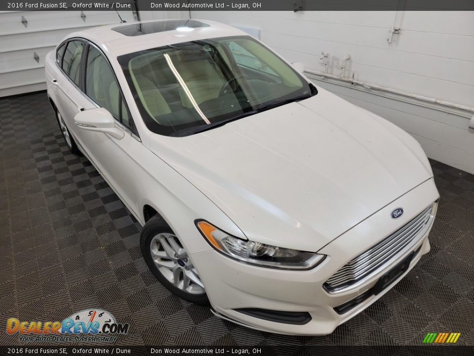 2016 Ford Fusion SE Oxford White / Dune Photo #5
