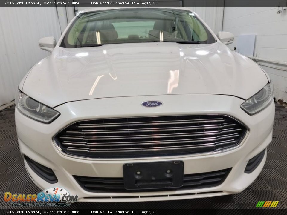 2016 Ford Fusion SE Oxford White / Dune Photo #6