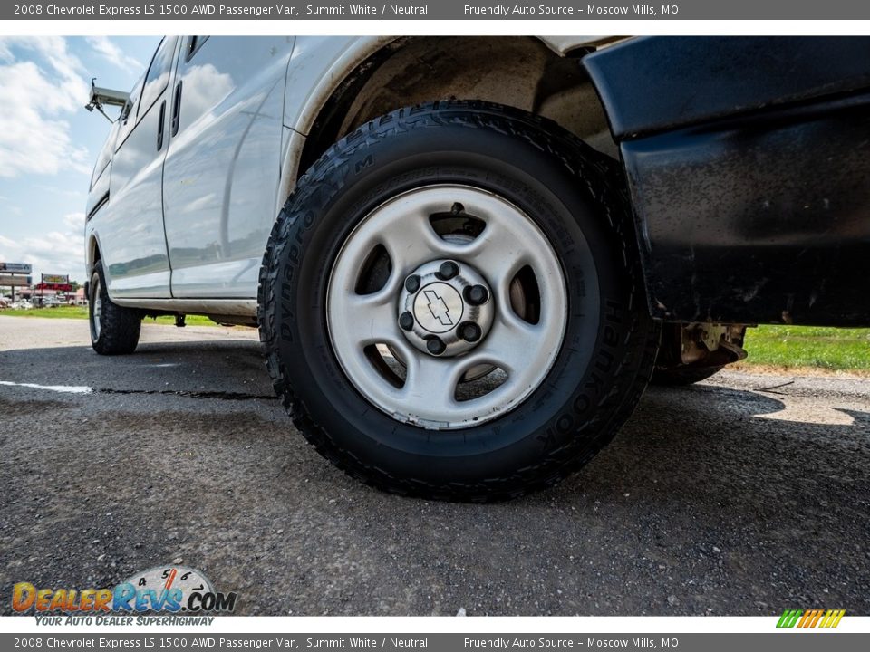 2008 Chevrolet Express LS 1500 AWD Passenger Van Wheel Photo #2