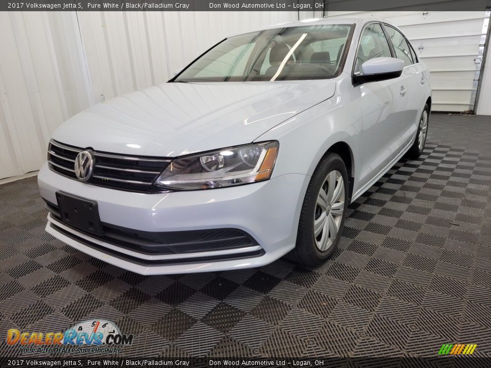 2017 Volkswagen Jetta S Pure White / Black/Palladium Gray Photo #5