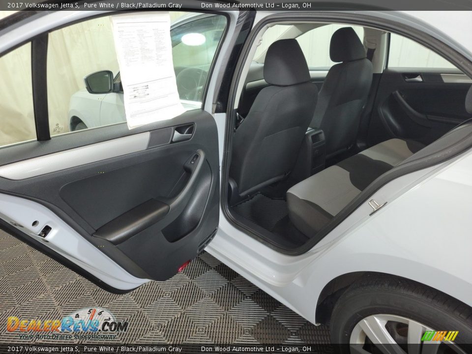 2017 Volkswagen Jetta S Pure White / Black/Palladium Gray Photo #21