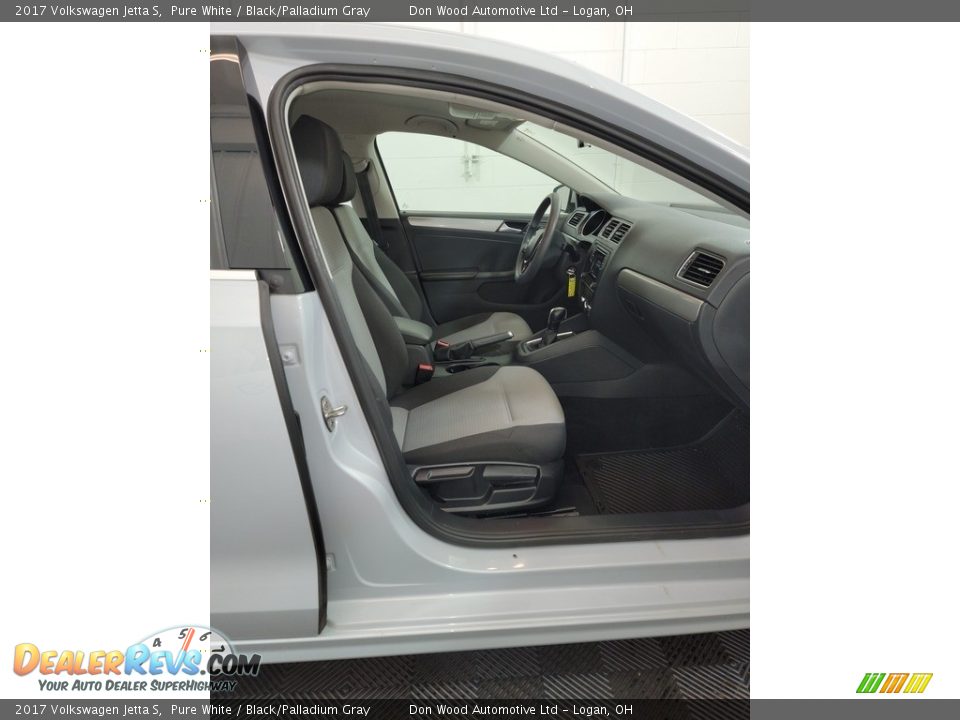 2017 Volkswagen Jetta S Pure White / Black/Palladium Gray Photo #26