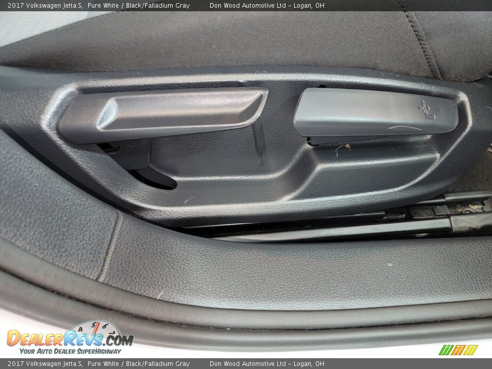 2017 Volkswagen Jetta S Pure White / Black/Palladium Gray Photo #27