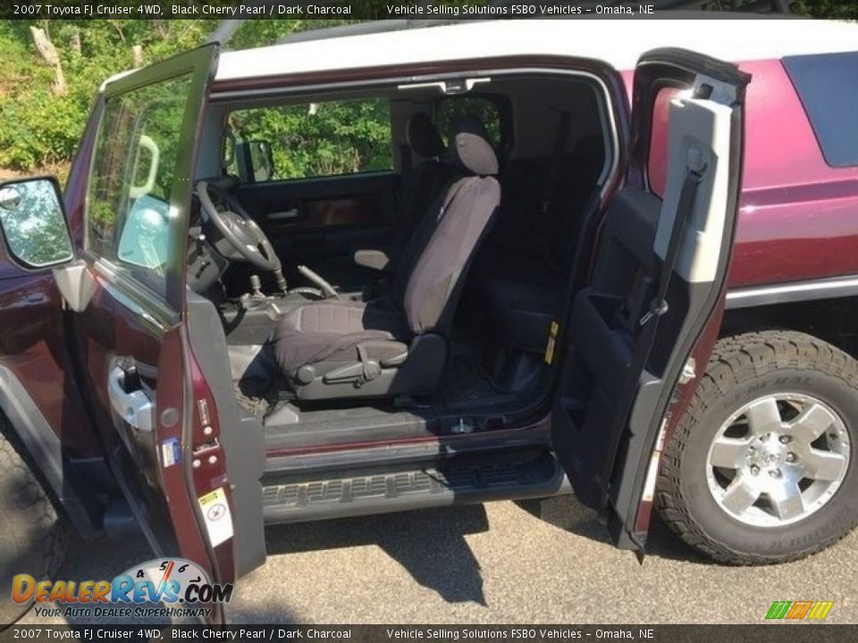 2007 Toyota FJ Cruiser 4WD Black Cherry Pearl / Dark Charcoal Photo #3