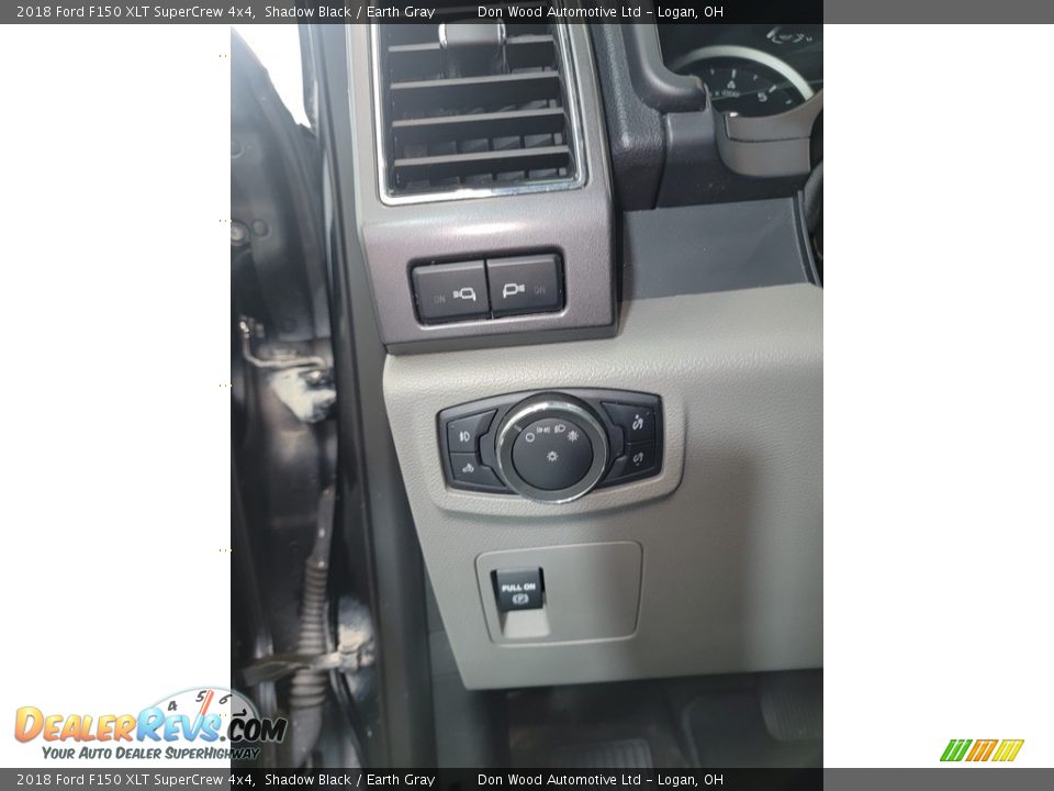 2018 Ford F150 XLT SuperCrew 4x4 Shadow Black / Earth Gray Photo #16