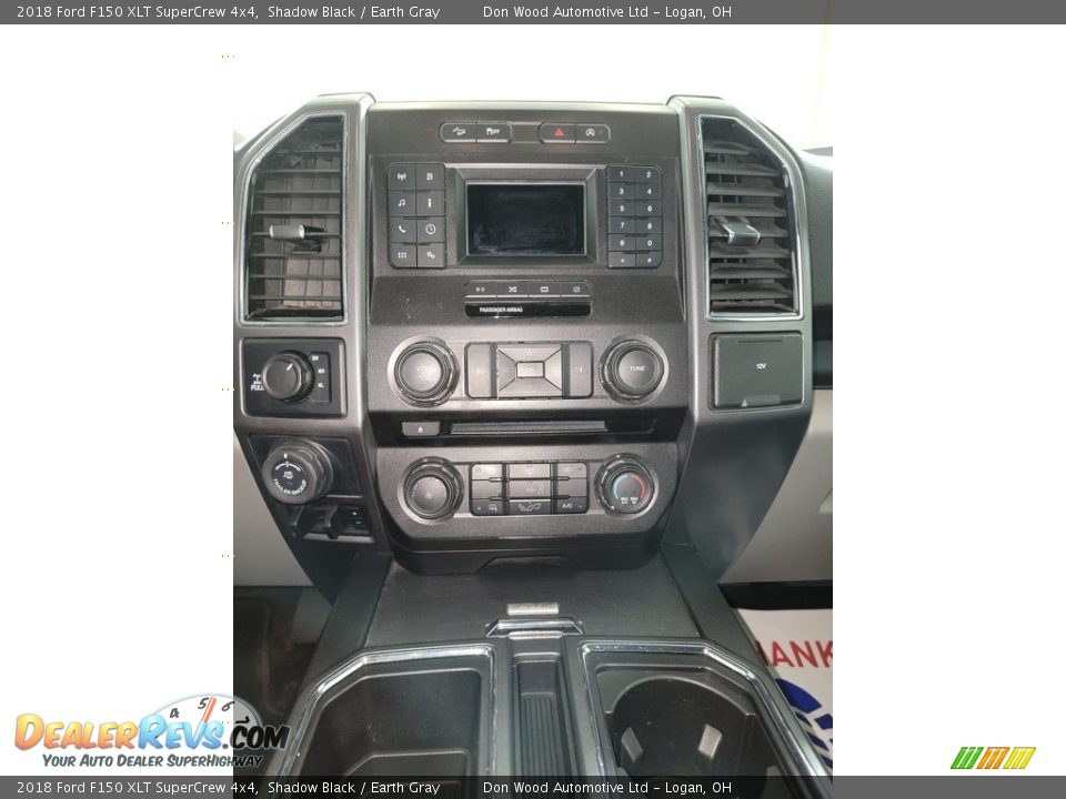 2018 Ford F150 XLT SuperCrew 4x4 Shadow Black / Earth Gray Photo #18